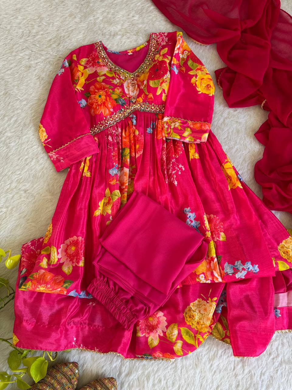 Graceful Pink Floral Printed Handworked Anarkali Pant Suit
